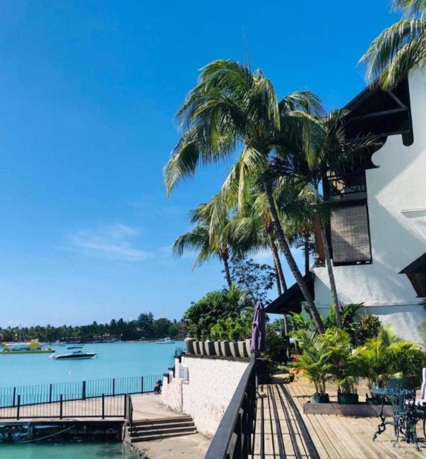 Sunset Boulevard, Grand Baie Exterior photo